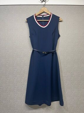 L Vintage 1960/1970s Navy Blue Sleeveless Belted Dress
